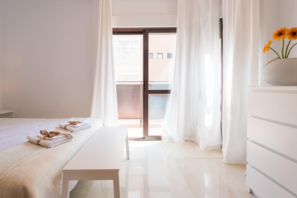 Colon12 Urban Apartment Málaga Eksteriør billede